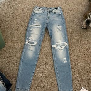 KanCan Distressed Skinny Jeans